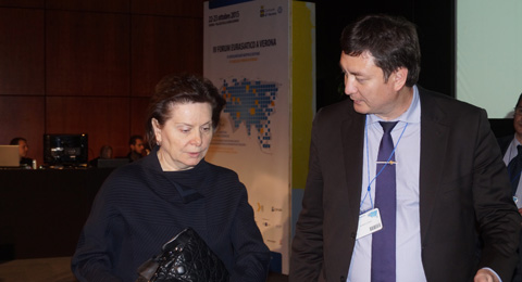 Governor of the Ugra N.V.Komarova and K.V.Krohin.